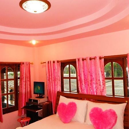 رايونغ Suksomjai Hotel الغرفة الصورة