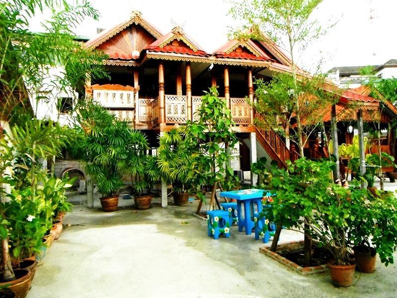 رايونغ Suksomjai Hotel الغرفة الصورة