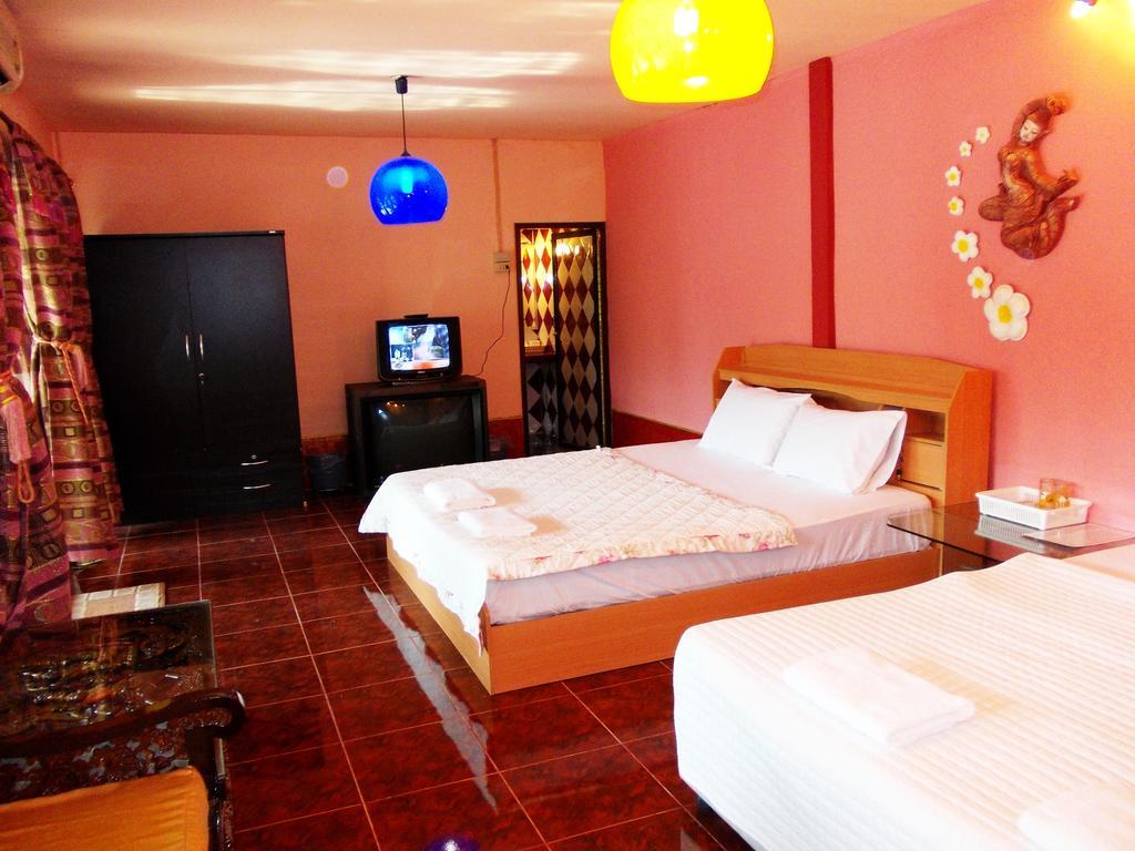 رايونغ Suksomjai Hotel المظهر الخارجي الصورة