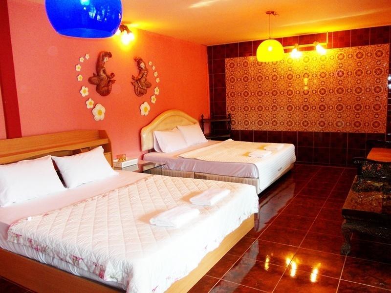 رايونغ Suksomjai Hotel الغرفة الصورة