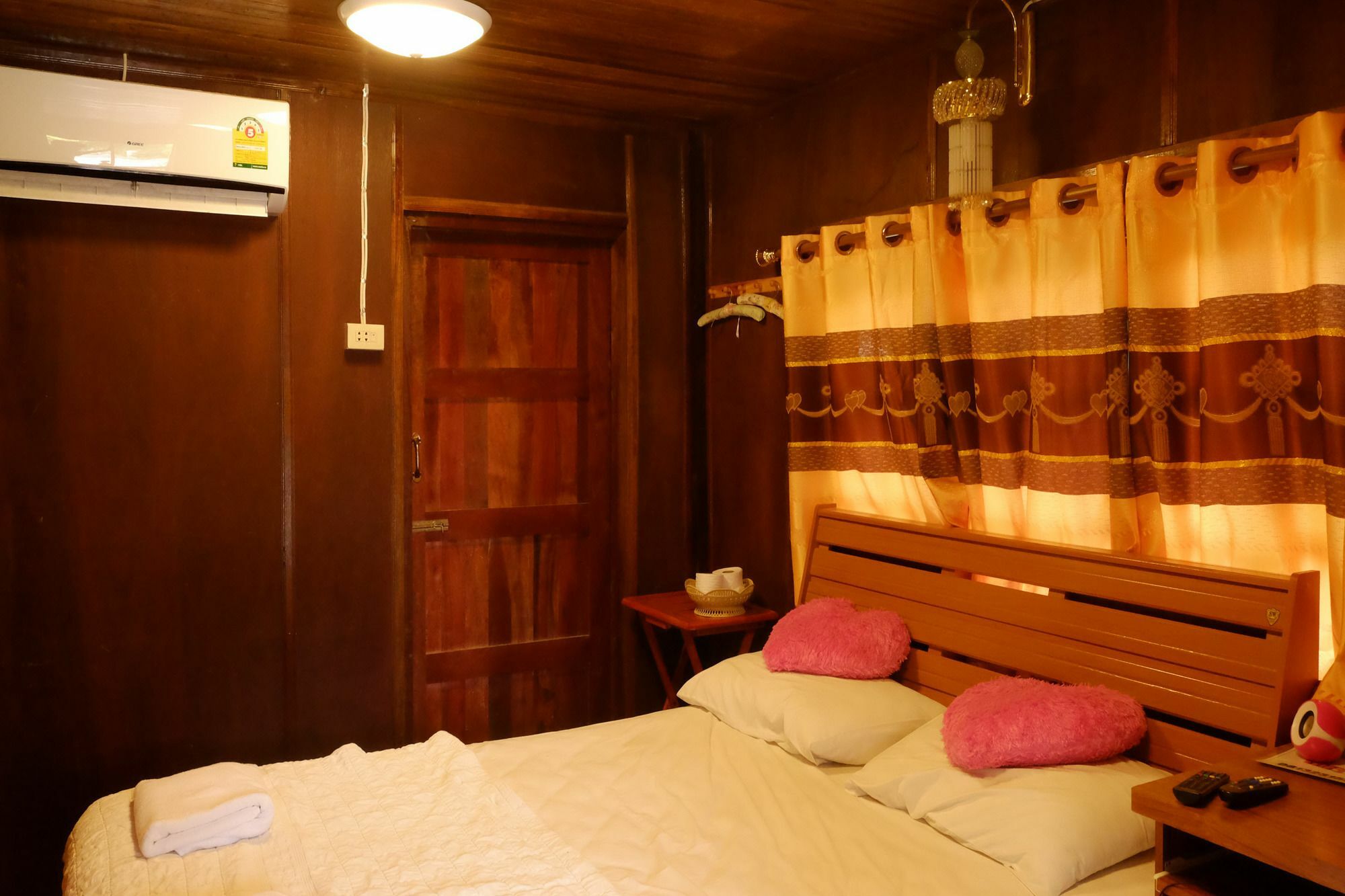 رايونغ Suksomjai Hotel المظهر الخارجي الصورة